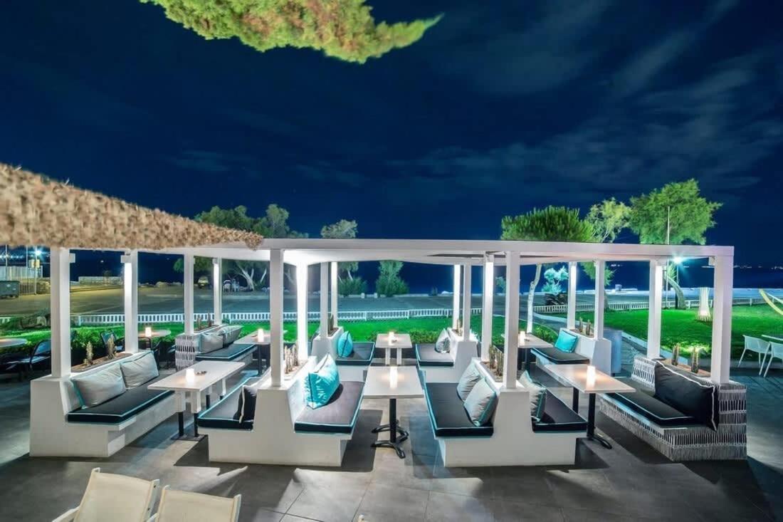 Family Apt With Garden Next To The Sea أثينا المظهر الخارجي الصورة