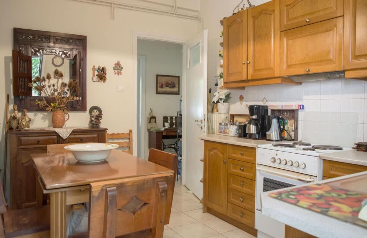 Family Apt With Garden Next To The Sea أثينا المظهر الخارجي الصورة