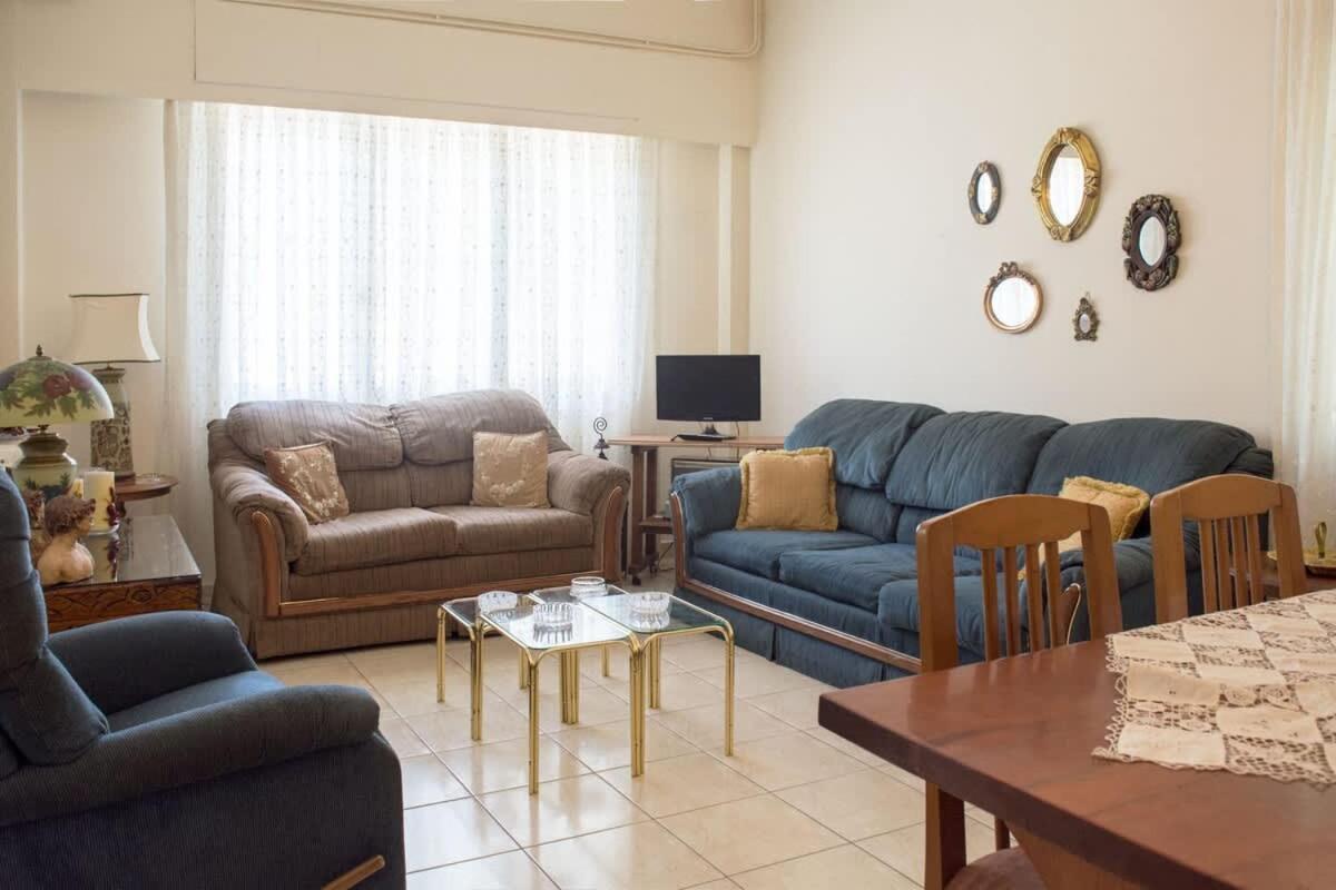 Family Apt With Garden Next To The Sea أثينا المظهر الخارجي الصورة